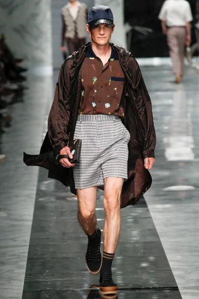 Look 45